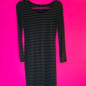 Forever 21 long sleeve dress